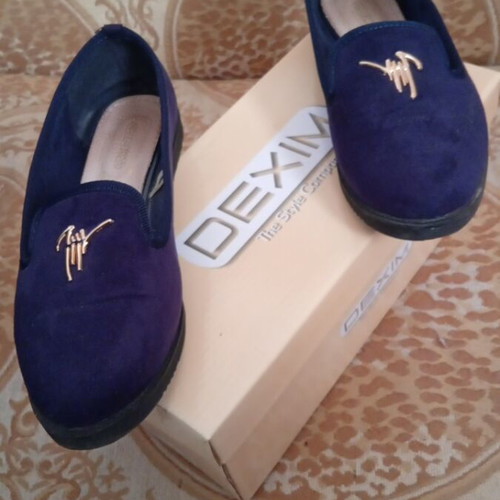 Dexim suede navy blue moccasins size 38 like new