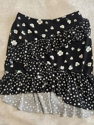 Φούστα φλοραλ ασύμμετρη Νο 40 H&M σαν καινούργιο, μαύρο και άσπρο