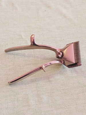 DOVO Stahlwaren manual hair clipper like new, 1930-50s vintage