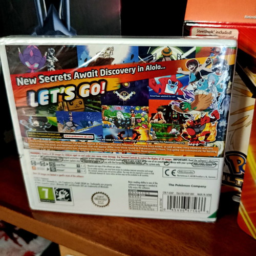 Pokemon Ultra Sun Fan Edition Nintendo 3DS game like new, English version