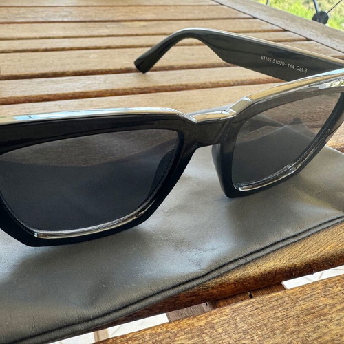 SeeVision Cat Eye Sunglasses black like new