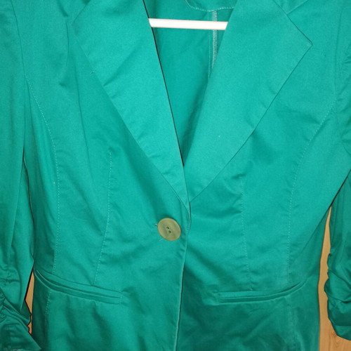 Anonima jacket green emerald with sleeve ruching and gift pouch