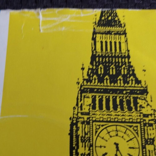 Housemartins Happy Hour vinyl like new, pop genre