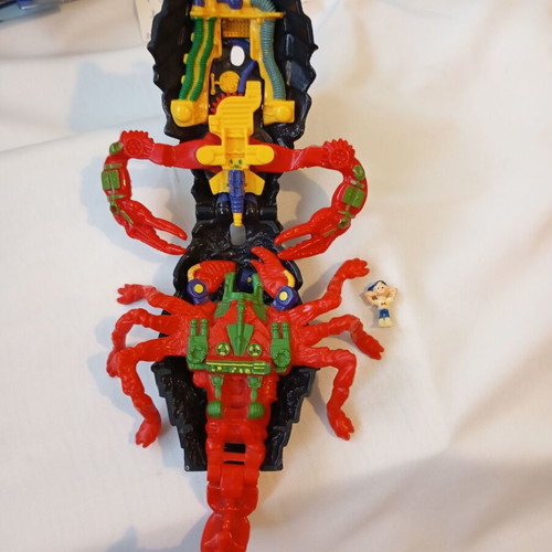 Mighty Max Stings Scorpion Doom Zones series used, complete set