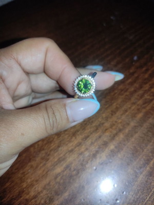 Women's gold-plated ring with synthetic cubic zirconia, new, size 8