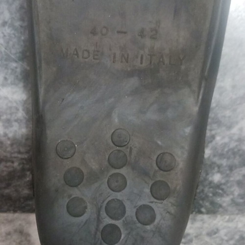 Freediving fins size 40-42, slightly used