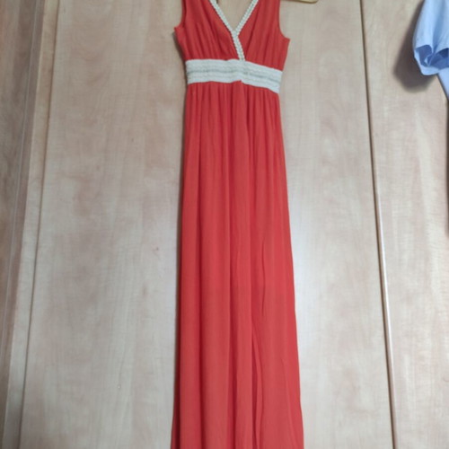 Paranoia long dress coral color size medium like new