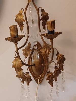 Wall light brass with crystals like new