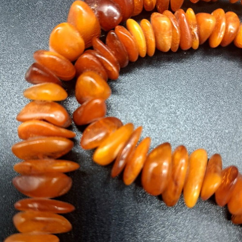 Vintage necklace made of authentic Baltic amber, used, 45gr
