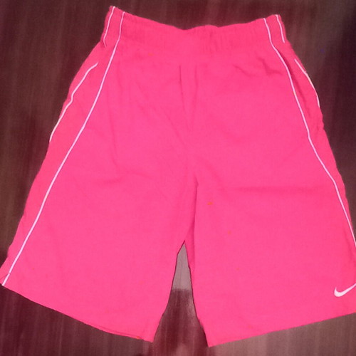 Kids Bermuda shorts like new, red, size L