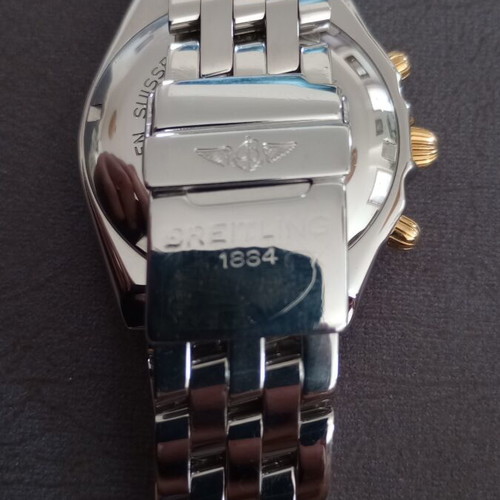Breitling Chronomat 40mm chronograph watch like new, gold and silver