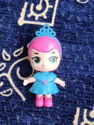 Princess doll figure, blue tiara, pink hair