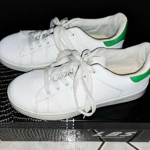 Extreme sneakers size 37 like new, white and green