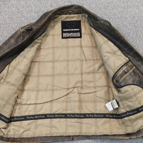 Harley Davidson leather moto jacket slim fit like new