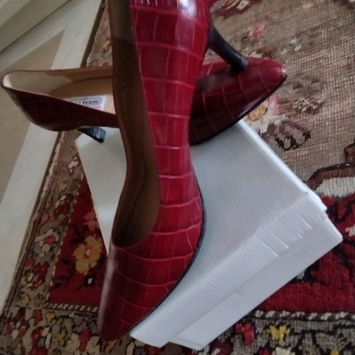 Vale Verde leather pumps new, burgundy orthopedic size 41