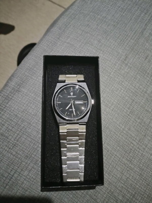 Poedagar 821 men's watch new, silver, quartz with date display