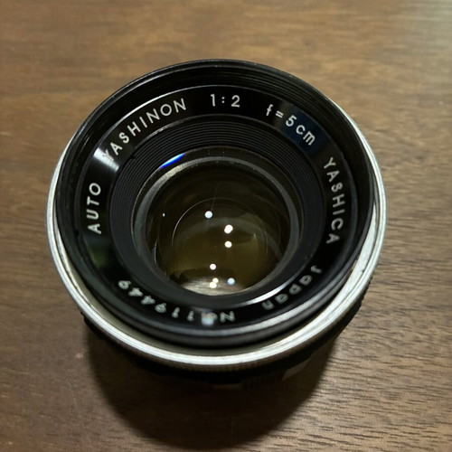 Yashica Auto Yashinon 5cm 50mm f2 M42 lens like new