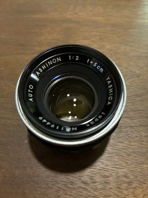 Yashica Auto Yashinon 5cm 50mm f2 M42 lens like new