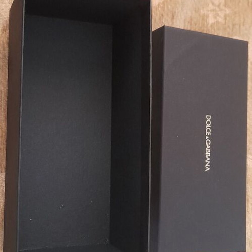 Dolce Gabbana sunglasses box and pouch like new