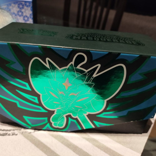Pokémon Twilight Masquerade Elite Trainer Box like new, complete except boosters and energy