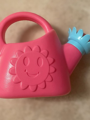 ELC Kids Watering Can like new