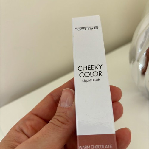 Tommy G Cheeky Color liquid blush like new, shade Warm Chocolate