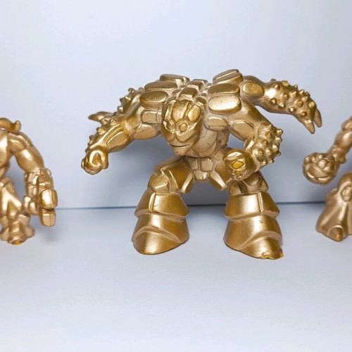 Gormiti Earth Tribe used collectible gold 2nd generation