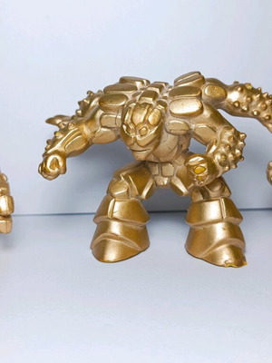Gormiti Earth Tribe used collectible gold 2nd generation