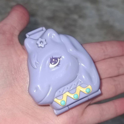 Polly Pocket 1995 toy in very good condition