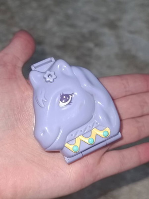 Polly Pocket 1995 toy in very good condition
