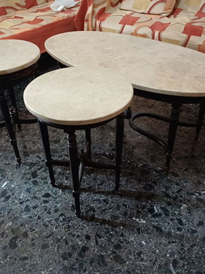 Living room coffee table set with marble tops like new