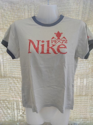 Nike T-shirt kids size XL