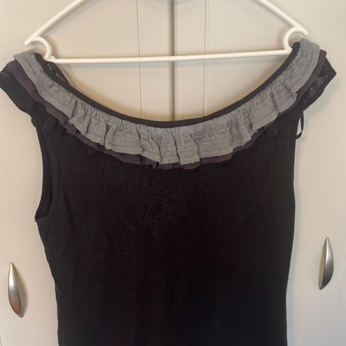 Women's blouse like new, size XL, black and purple