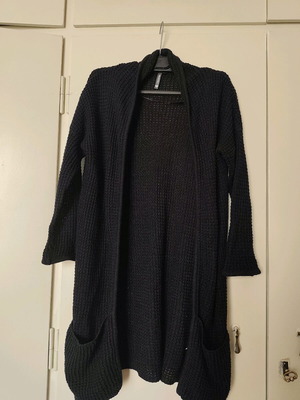 Chicorée Long Knitted Cardigan Used, Size XS, Black