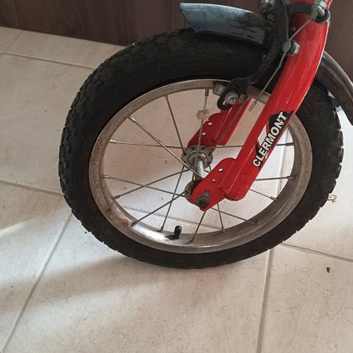 Clermont 12" Kids Bicycle used, red, BMX with V-Brakes