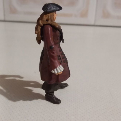 Disney Pirates of the Caribbean Elizabeth Swan action figure like new