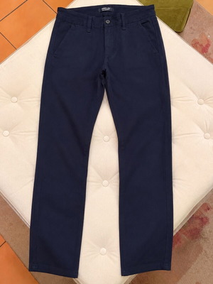 Display dark blue pants for teens 14-16 years like new