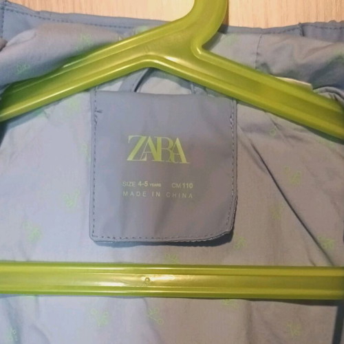 Zara waterproof jacket for girl size 110cm like new, blue