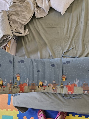 Nef Nef Indian Crib Bumper like new 60x67x60x40 cm