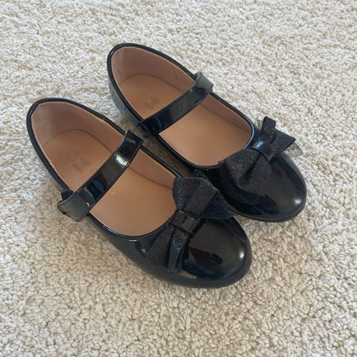 Doremi black ballerinas with strap size 31 like new