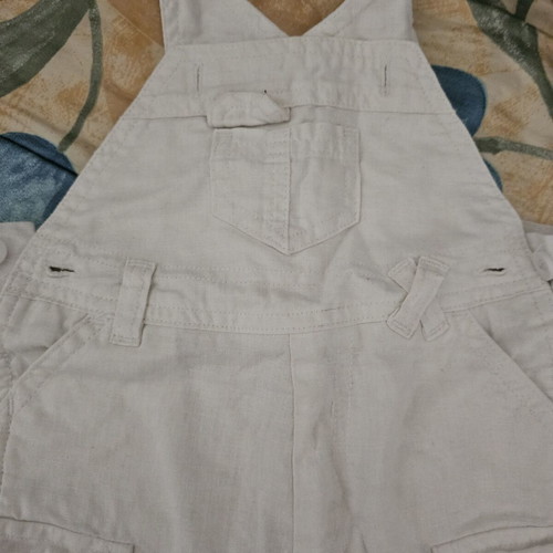 Baby romper shorts linen type like new, size 3-6 months white
