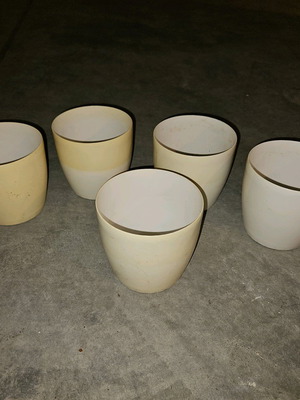 Plastic flower pots used, pack of 5, height 12.5 cm, white-yellow