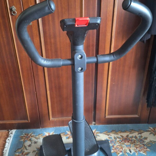 Fitness equipment like new