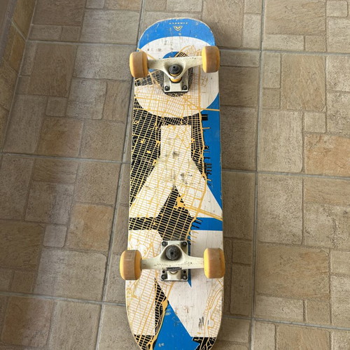 Skateboard slightly used, wheels in good condition