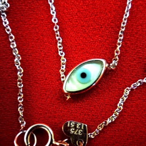 Gold necklace 375 with mother of pearl evil eye and side minimalist cross 45cm like new