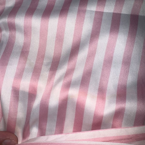 Victoria's Secret London robe like new, pink