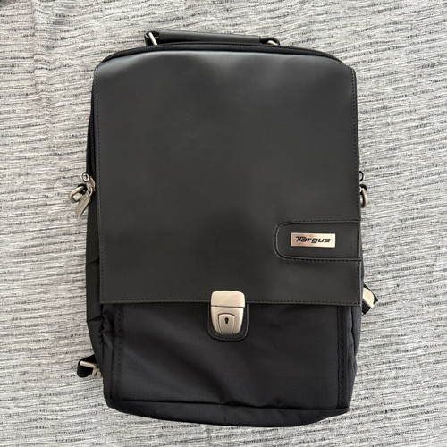 Targus backpack small, like new, black