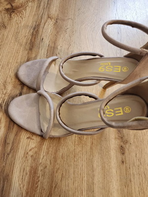 ES9 Beige Suede Sandals Like New