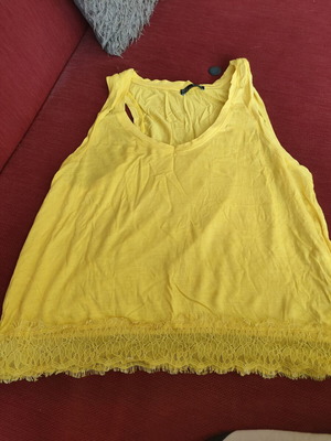 Zara yellow blouse size L like new