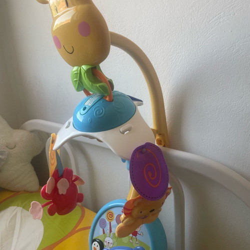 Fisher Price Musical 2-in-1 Rotating Mobile like new